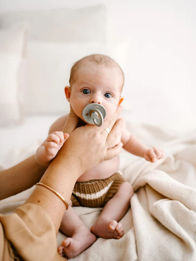 All the contented happiness from earlier this month…

@jesca.grace

#bendigonewbornphotographer#melbournenewbornphotographer#bendigobabyphotographer#melbournebabyphotographer#naturalnewbornphotographer#naturallightstudio#lookslikefilmkids#thefountcollective#themotherhoodanthology#thebloomforum#thesincerestoryteller#thelifestylecollective#galleryoflightfeature#thebabyyears#nikonaustralia#nikonau