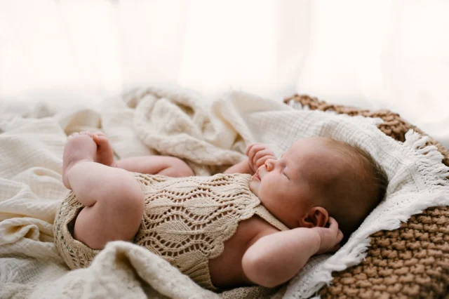 Snug as a bug…

@allirashaearntaylor97